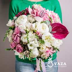Фото компании ИП Цветочный салон "VAZA" 2