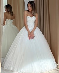 Пышное, блестящее свадебное платье, корсет расшит вручную хрусталем, идеально для роскошной свадьбы
