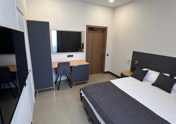 Фото компании  Leon Hotel 5