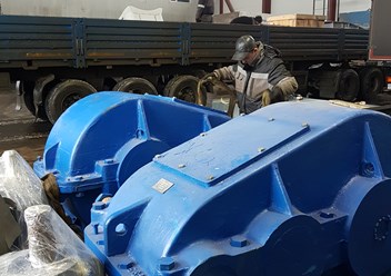 Редукторы Ц2-1000