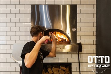 Фото компании  OTTO Pizza &amp; Wine, итальянский ресторан 22