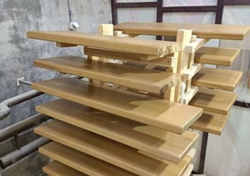 Ступени для лестницы из дерева