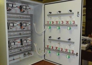 ШУЗ - шкаф управления 6-ю электрозадвижками.