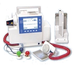 Дефибриллятор-монитор ДКИ-Н-10 &#171;Аксион&#187; используется в медицинских стационарах, кардиологических диспансерах, для оснащения бригад скорой и неотложной медицинской помощи для электроимпульсной терапии