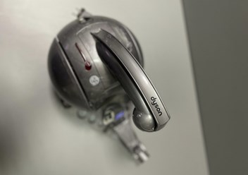 Ремонт проводных и беспроводных пылесосов