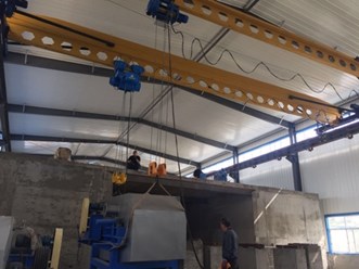 Наша компания предоставляет на выбор кран-балки различной конструкции, начиная от опорных мостовых кранов, заканчивая подвесными кран-балками различной грузоподъемности (0,5-15 тонн).
