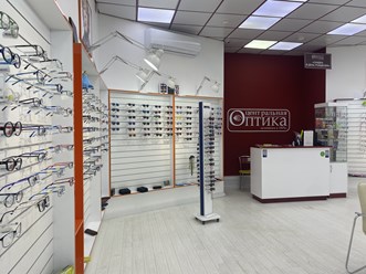 Ассортимент магазина детских очков