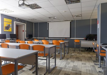 Фото компании  КОЛЛЕДЖ ЭКОНОМИКИ СТРАХОВОГО ДЕЛА И ИНФОРМАЦИОННЫХ ТЕХНОЛОГИЙ 5