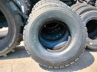 Фото компании ООО ТД АвтоШинКомплект 28