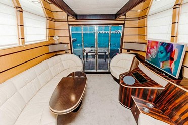 Фото компании ООО Служба аренды яхт  YACHT RENTAL SERVICE. 15