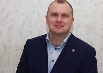 Адвокат Пузиков Максим Анатольевич