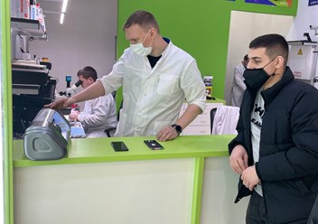 В сервисном центре ЮZ м Алма-Атинская даем гарантию на все проведенные работы