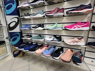 Фото компании  Магазин "ASICS Altra 361°" Геленджик 5