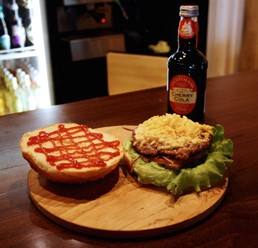 Фото компании  Super Burger, бар-бургерная 13