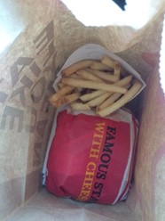 Фото компании  Carl&#x60;s Jr, сеть ресторанов быстрого обслуживания 18