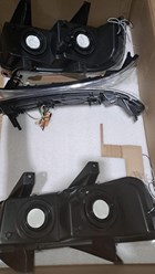 Доставили фары из США.