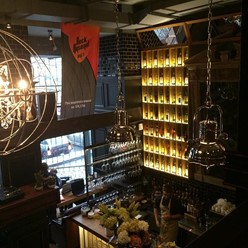 Фото компании  Double Grill and Bar, бар 22