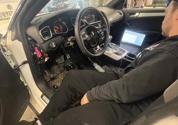 Работа AUDI A5.