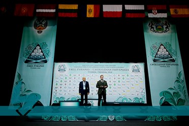 Максимальное впечатление: широкоформатная печать - идеальное решение для сценического оформления