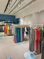 Модная одежда Vetka Ветка в ТЦ Мега Теплый Стан