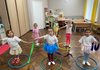Фото компании  Академия на полянке 6