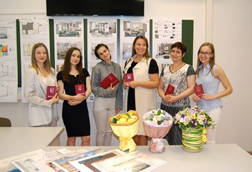 На занятиях в Школе Архитектуры и Дизайна