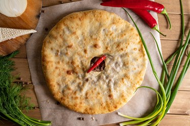 Осетинский пирог с мясом говядины