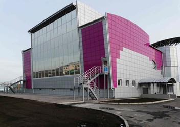 Плавательный бассейн. Монтаж вент фасадов выполнен компанией ЛенСтройКомплект