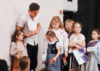 Фото компании  Театральная студия для детей "Ирбис" 2