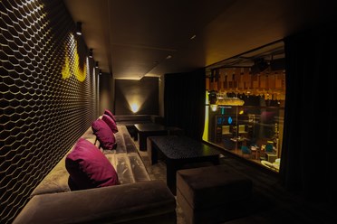 Вип-комната в основном зале