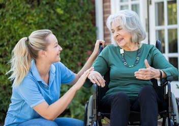 Фото компании ООО Центр сиделок 4