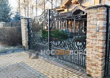 Кованые ворота с калиткой, КП Истринский район