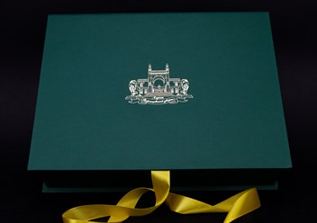 Фото компании ИП Производство подарочной упаковки «Flower-boxes» 1