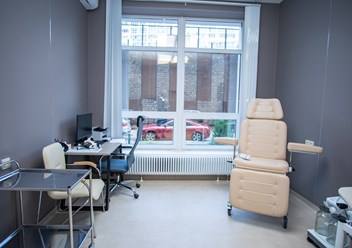 Фото компании  Символ здоровья 3