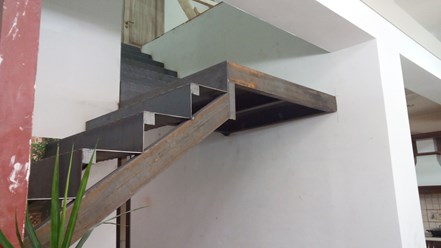 Металлокаркас лестницы (черновой)