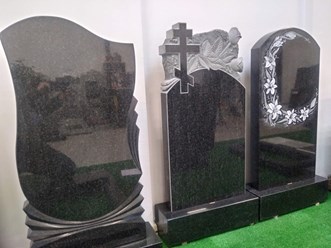 Модели из природного гранита