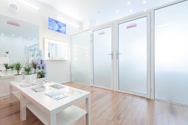 Фото компании  WAX BAR 2