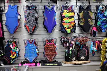 Большой выбор купальников и плавок для плавания в магазине Sport Idea в Алматы