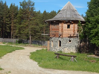 Усадьба  Заозёрье