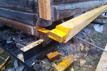 Замена нижних венцов обвязки