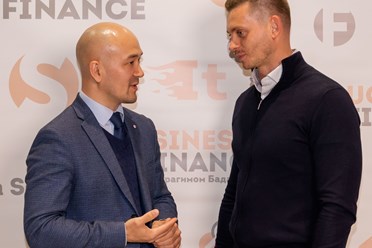 С исполнительным директором Success Finance