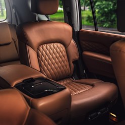 НОВЫЙ INFINITI QX80
https://www.infiniti.ru/vehicles/new-vehicles/qx80/design.html