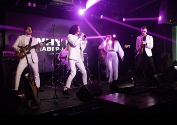 Фото компании ООО PIPL bar 4