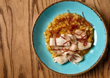 Фото компании  Well Well Well kitchen &amp; wine bar 2