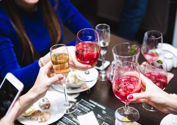 Фото компании  Россвик, ресторан 4