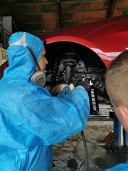 BMW 318I - обработка антикор-антишум