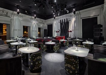 Основной зал