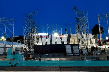 СЦЕНА - ключевой элемент празднования 50-летия города Когалым. Подробнее: https://vk.com/brendmedia_72?w=wall-228156506_860