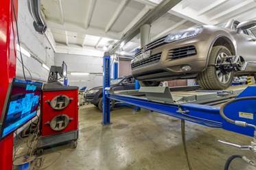 Фото компании  InstaMotors 8