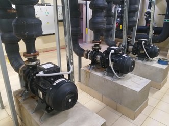 Замена насоса https://chiller-servis.ru/zamena-pompy-v-chillere 4500 руб за услугу. Замена насоса в чиллере в Москве и Московской области.